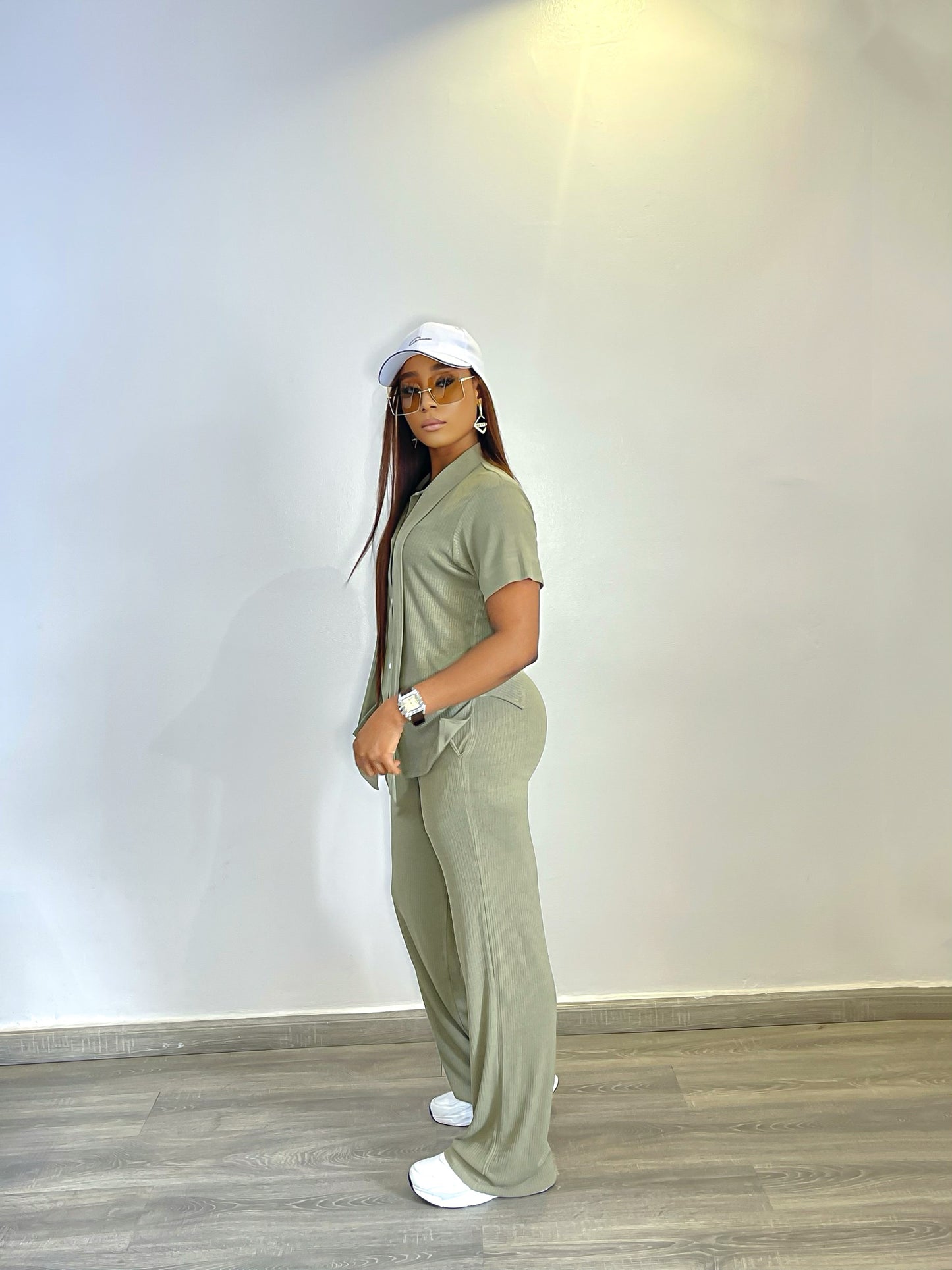 CURBAN Belt-Neck Facade-Pleat  Co-Ord